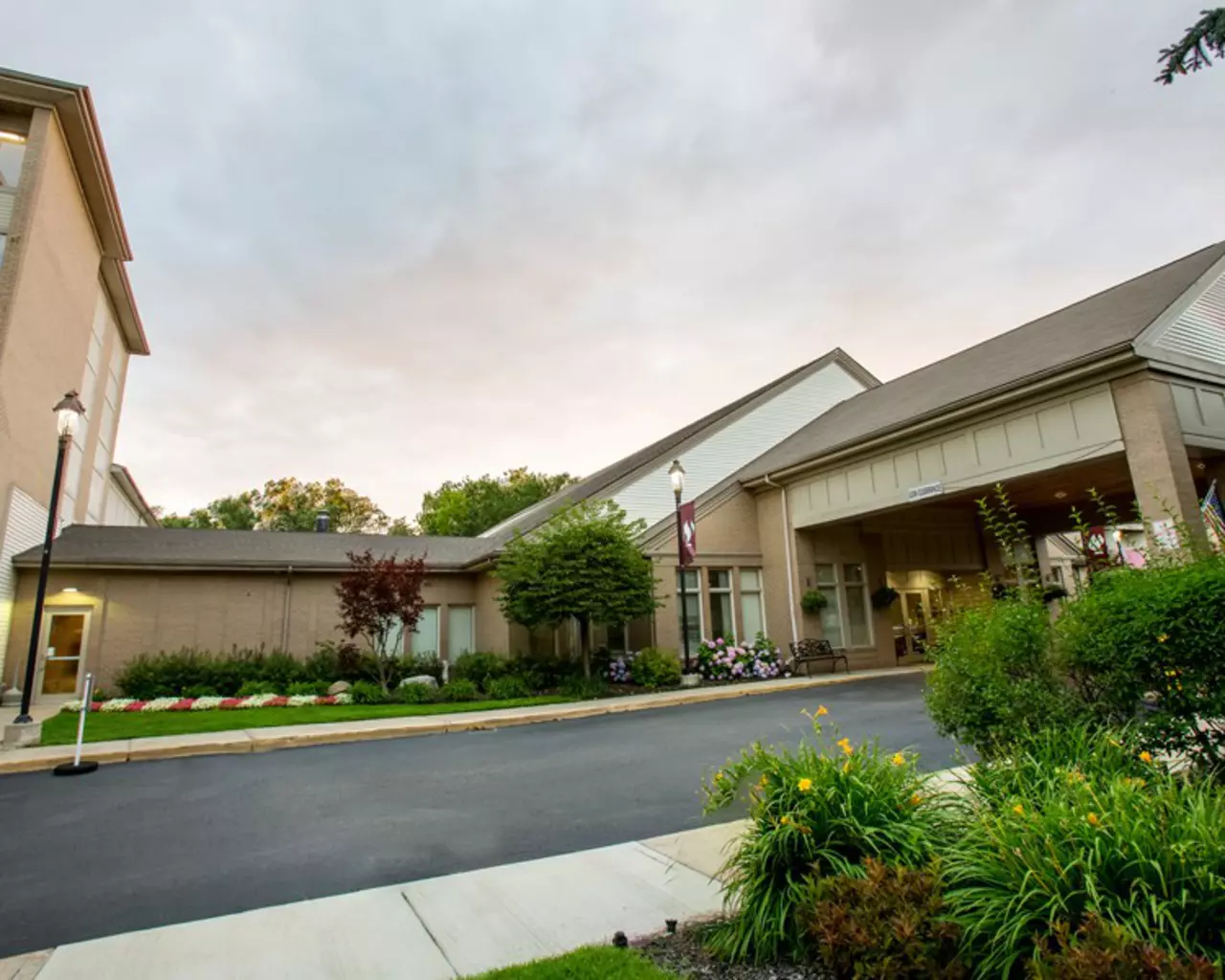 Independence Village of Plymouth, Plymouth, MI 2