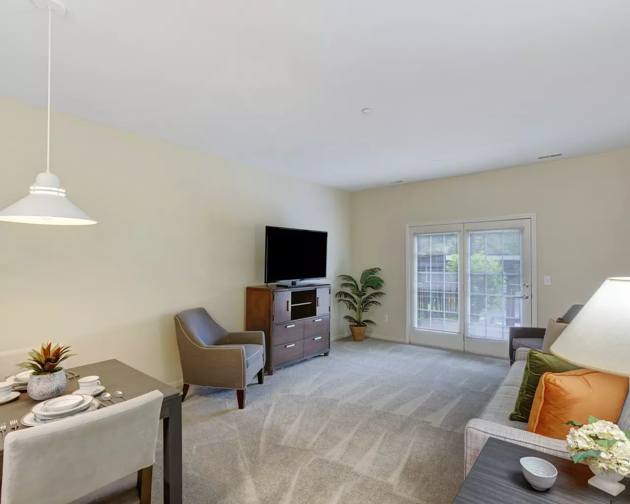 Independence Village of Plymouth, Plymouth, MI 20