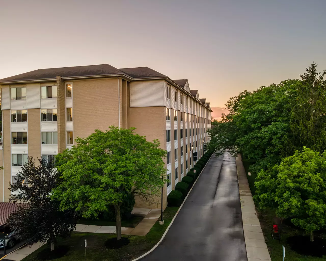 Independence Village of Plymouth, Plymouth, MI 3