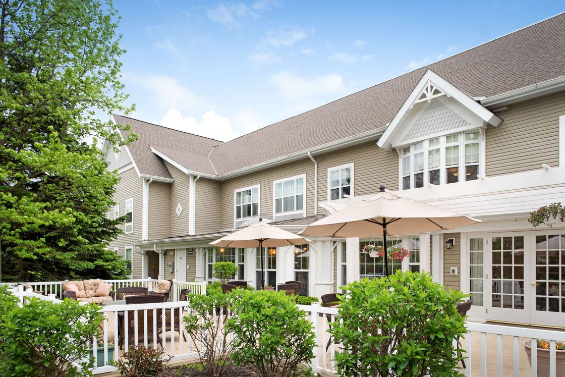 Sunrise of Cuyahoga Falls, Cuyahoga Falls, OH 4