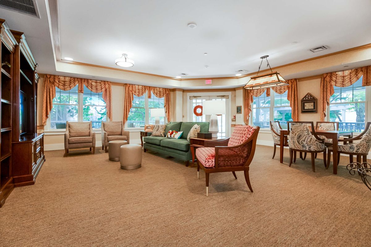 Hemsley House of Lenexa, Lenexa, KS 7