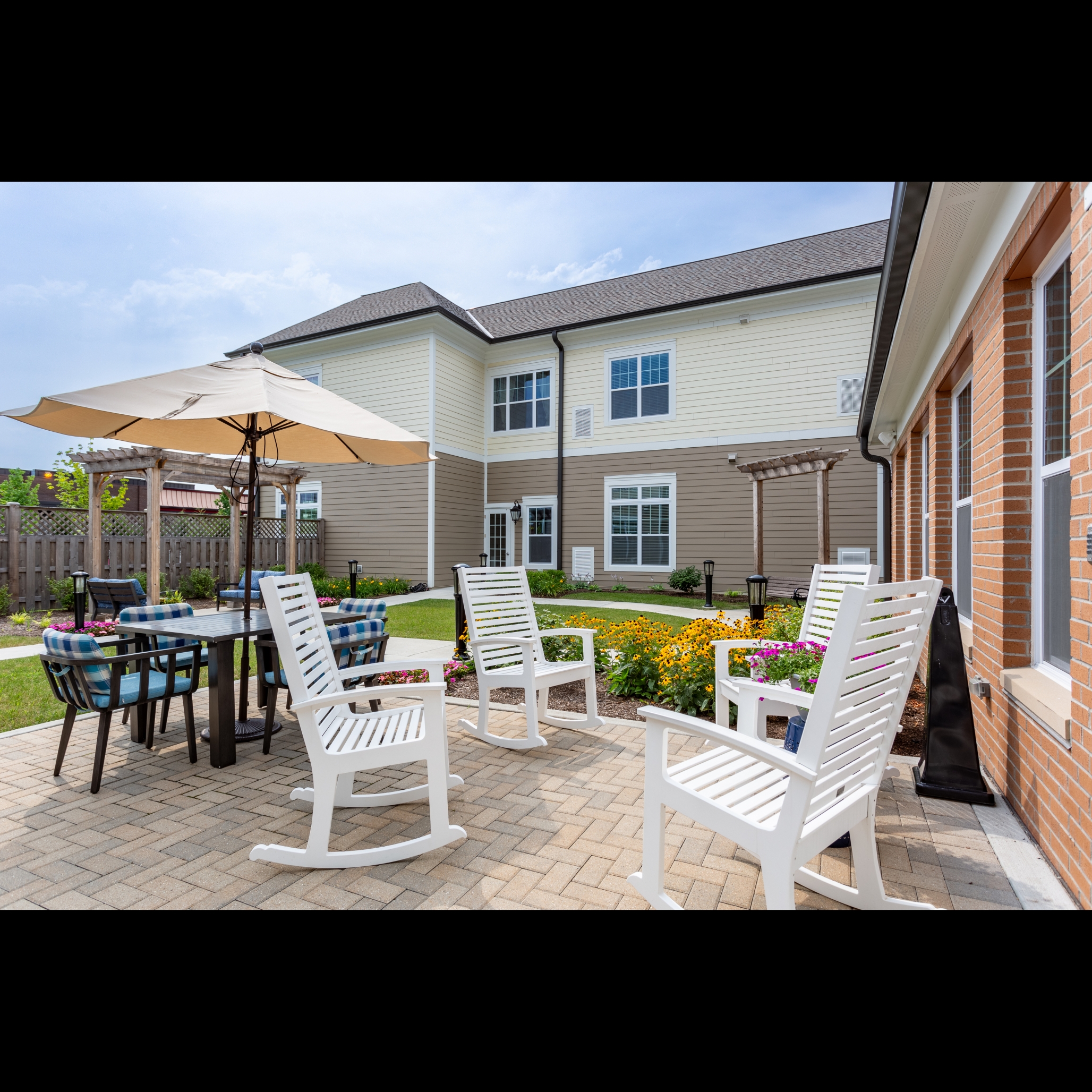 Arbor Terrace Glenview, Glenview, IL 2