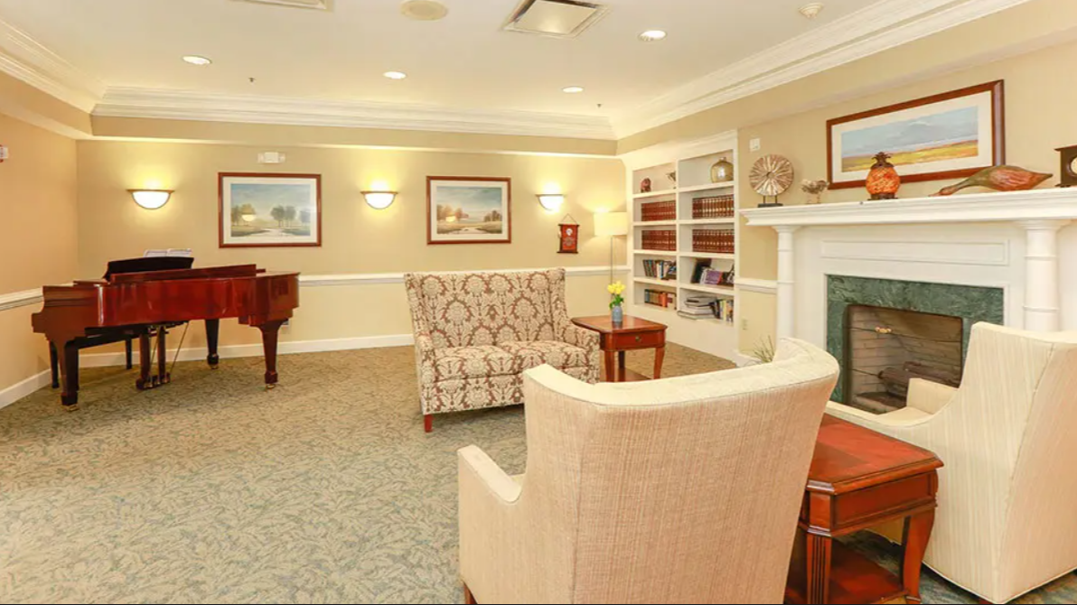 Charter Senior Living of Williamsburg, Williamsburg, VA 5