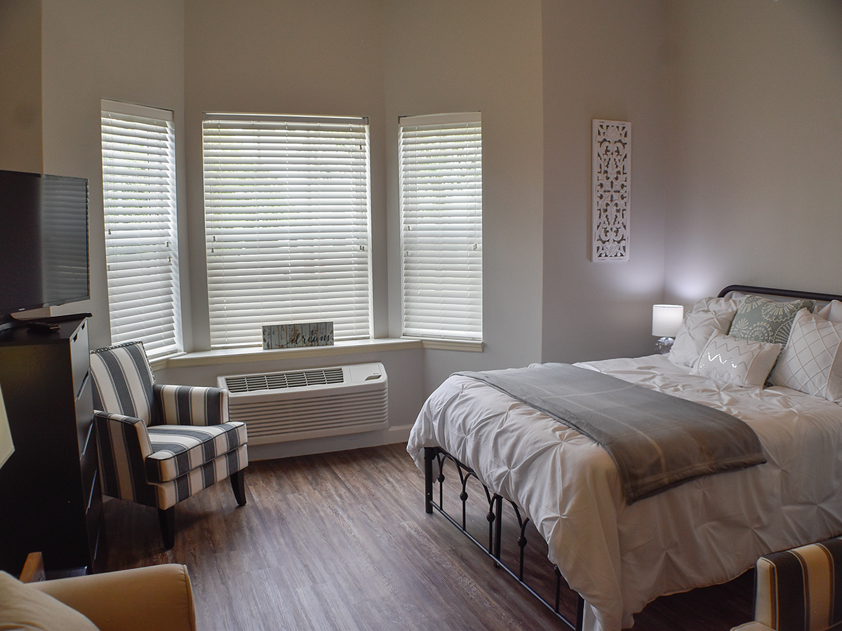 Cedarhurst of Des Peres, Des Peres, MO 15