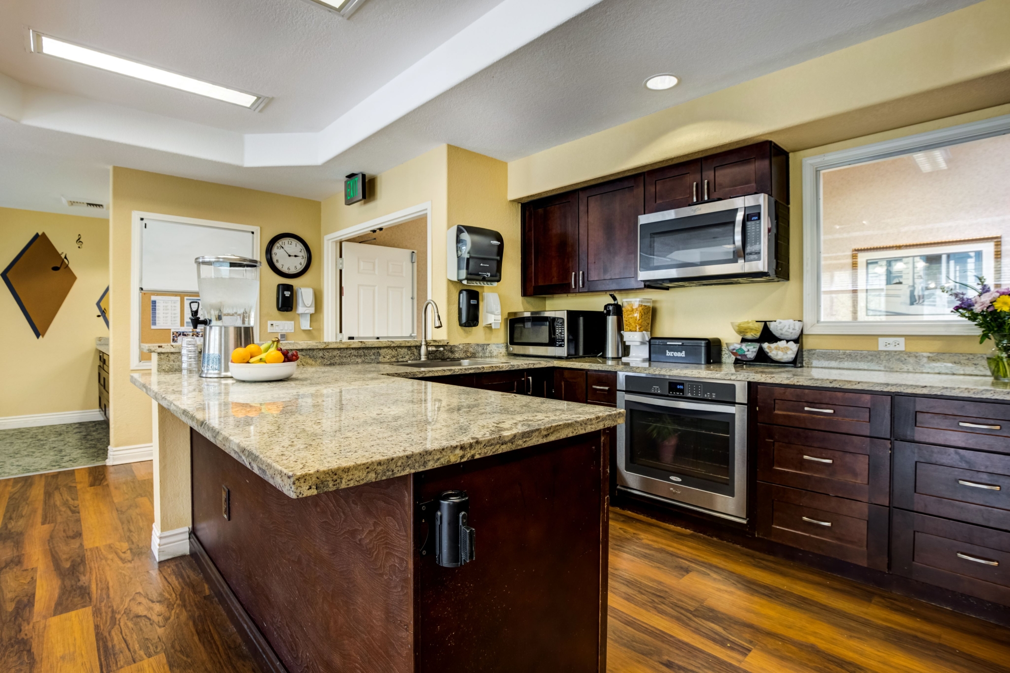 Aegis Living Callahan House, Shoreline, WA 3