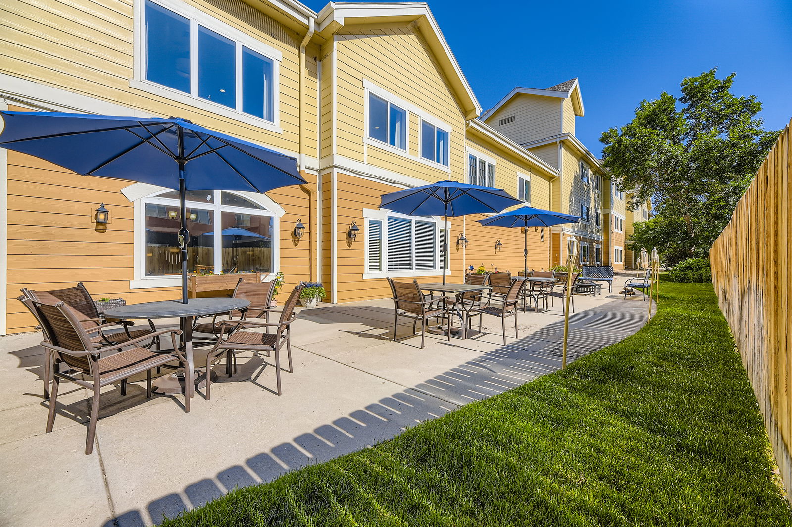 Lakewood Reserve Senior Living, Lakewood, CO 15