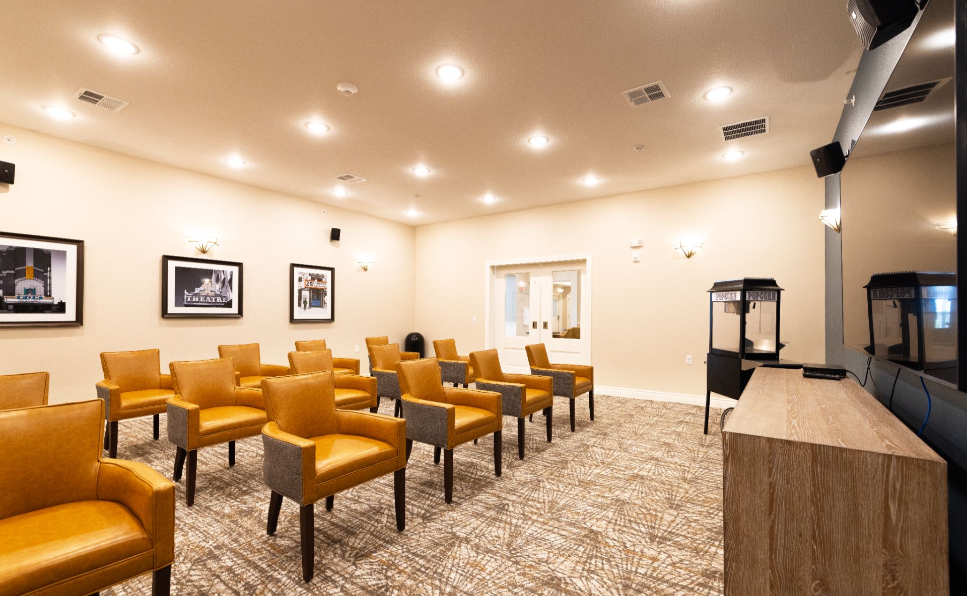 The Crestone Senior Living, Olathe, KS 3