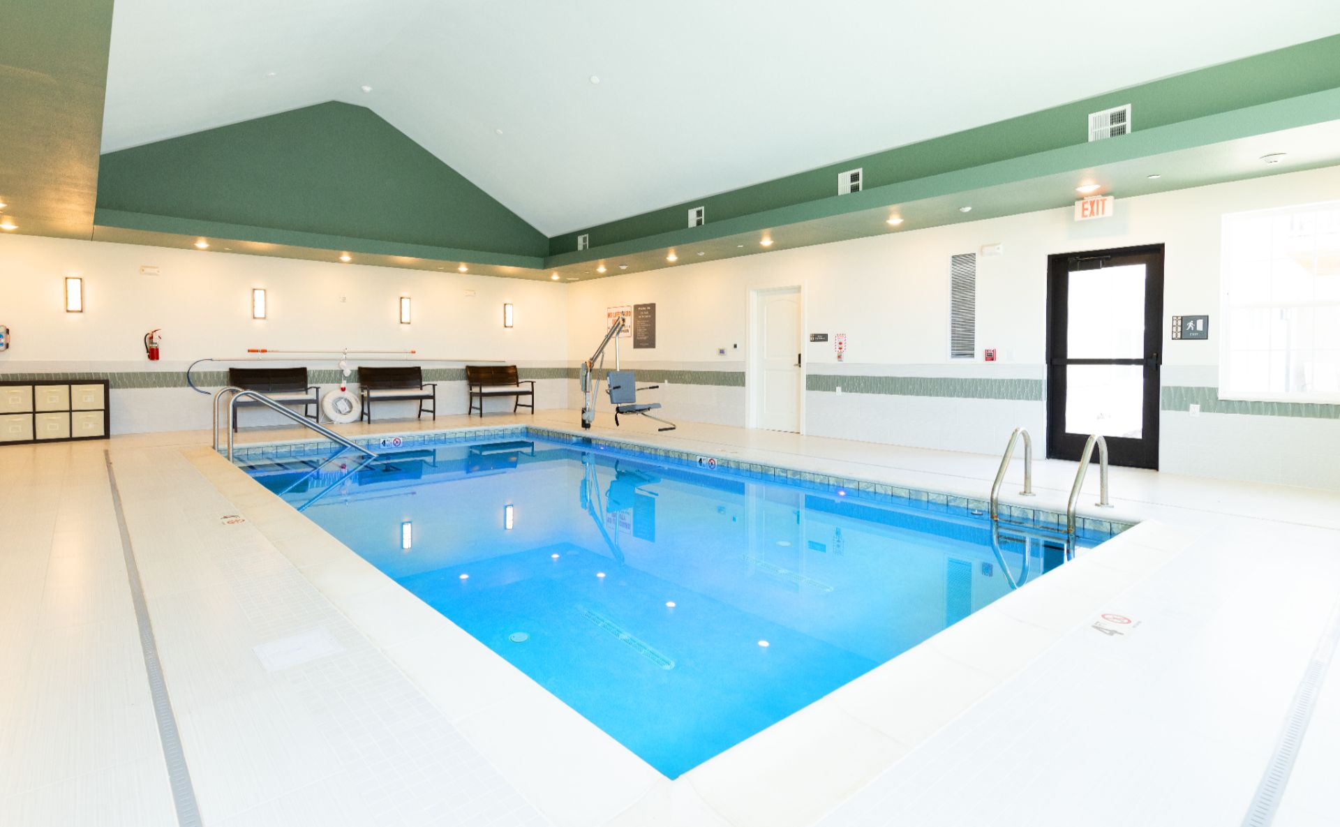 The Crestone Senior Living, Olathe, KS 6