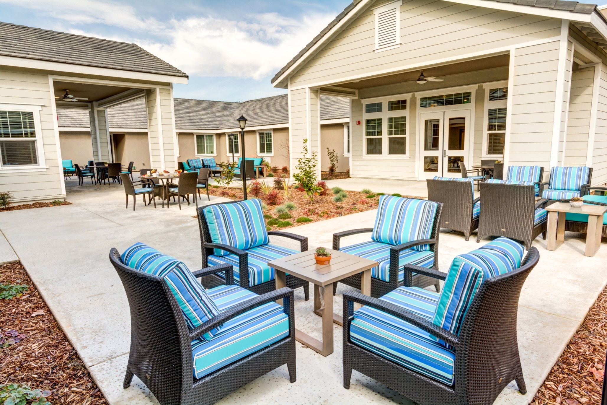 The Courte at Citrus Heights, Citrus Heights, CA 15
