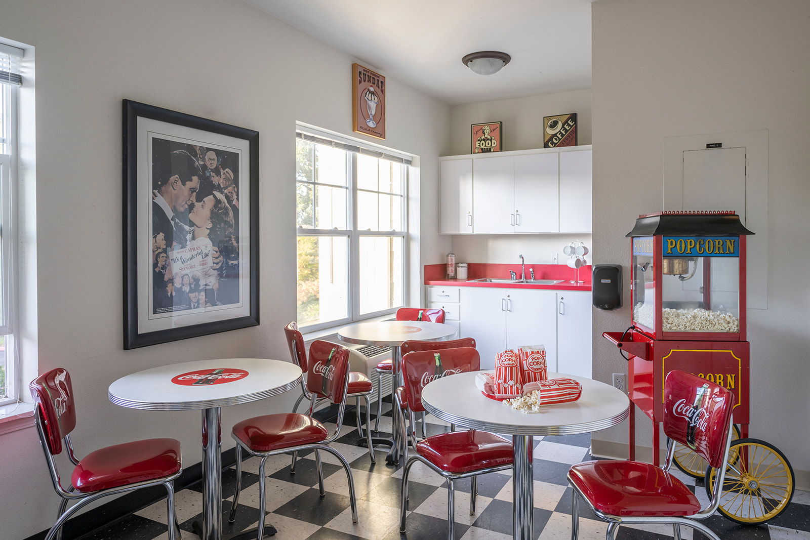 Middlefield Oaks Senior Living, Cottage Grove, OR 8