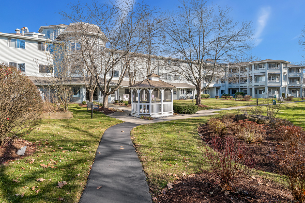 Summer Place, Chelmsford, MA 3