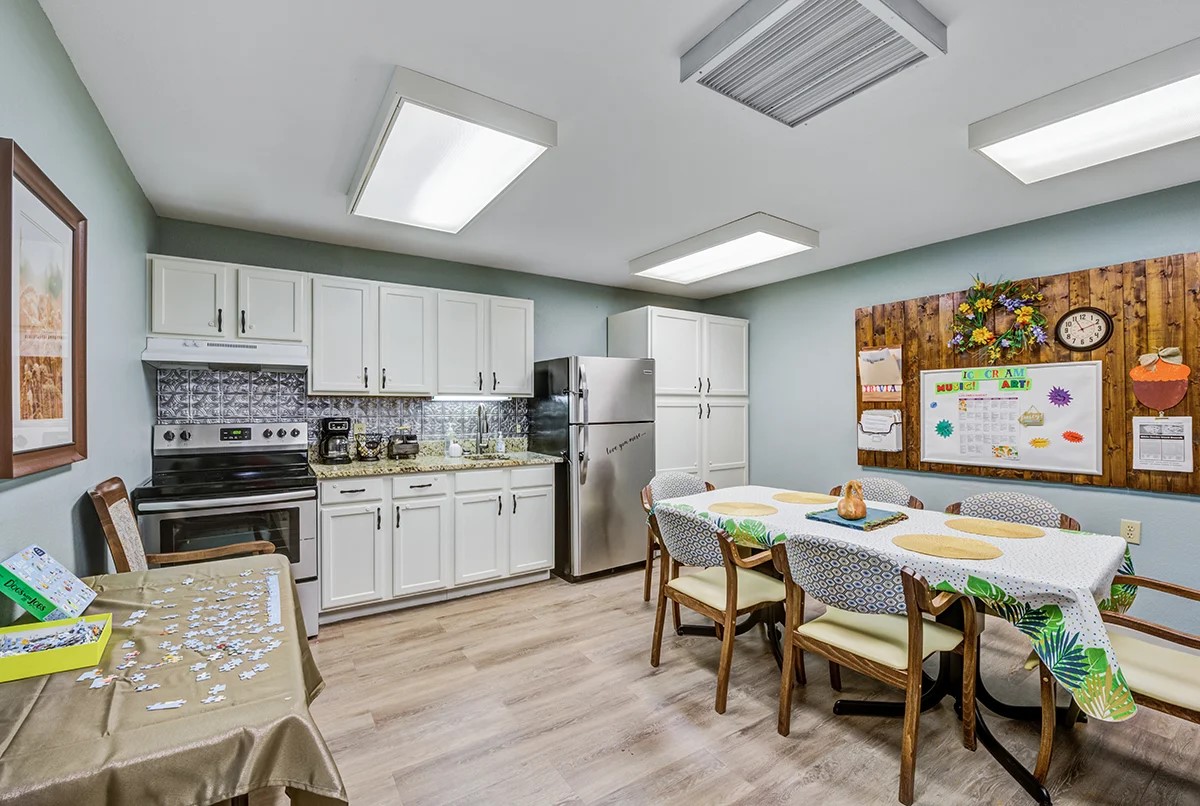 Bennett Place, New Albany, IN 4