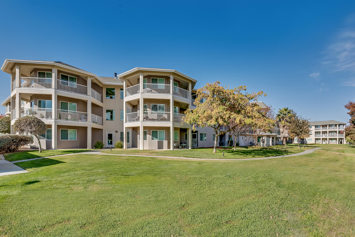 The Remington, Hanford, CA 3