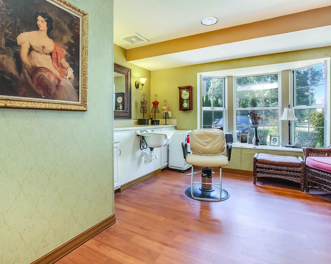 Ludington Woods Assisted Living and Memory Care, Ludington, MI 11