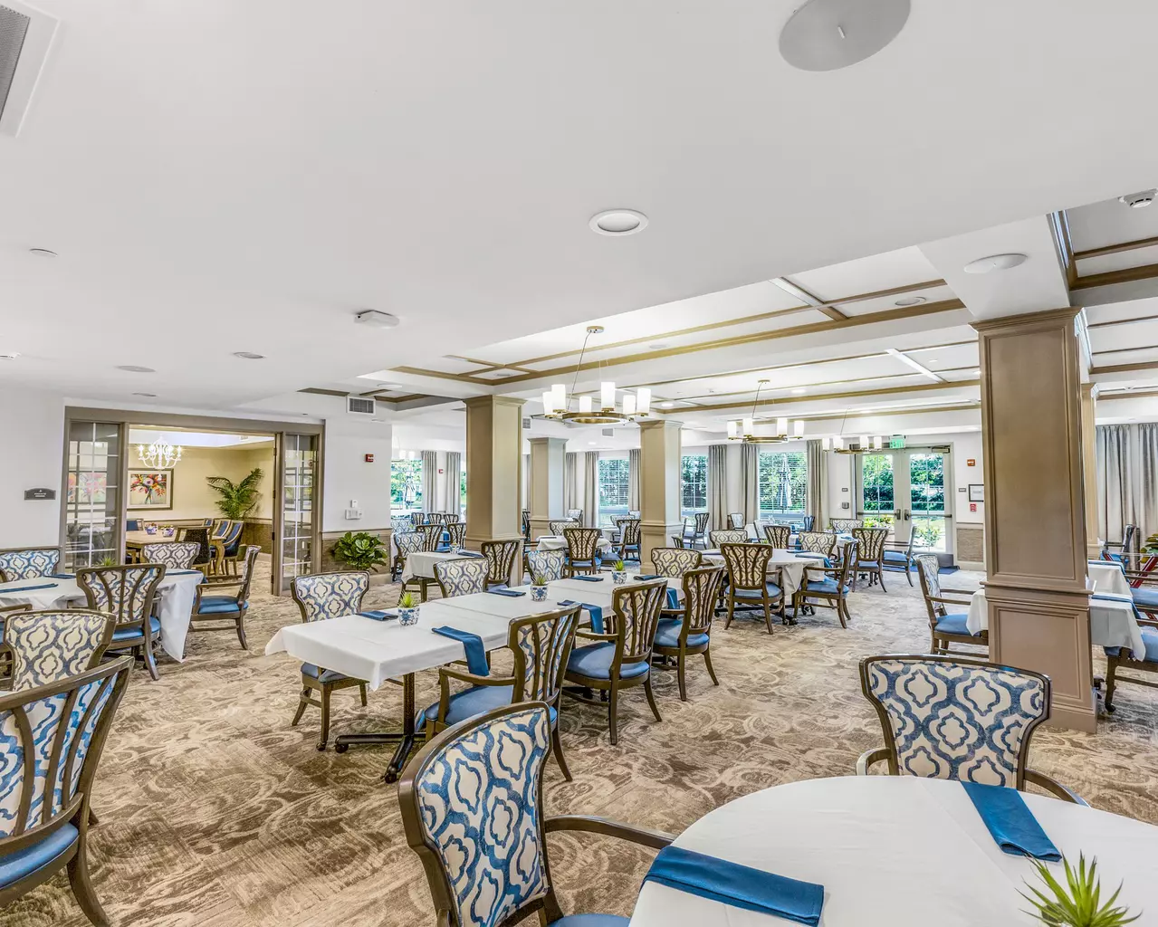 Independence Village of Zionsville West, Whitestown, IN 11