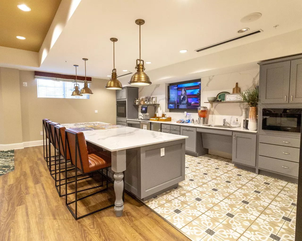 StoryPoint Farmington Hills, Farmington Hills, MI 14