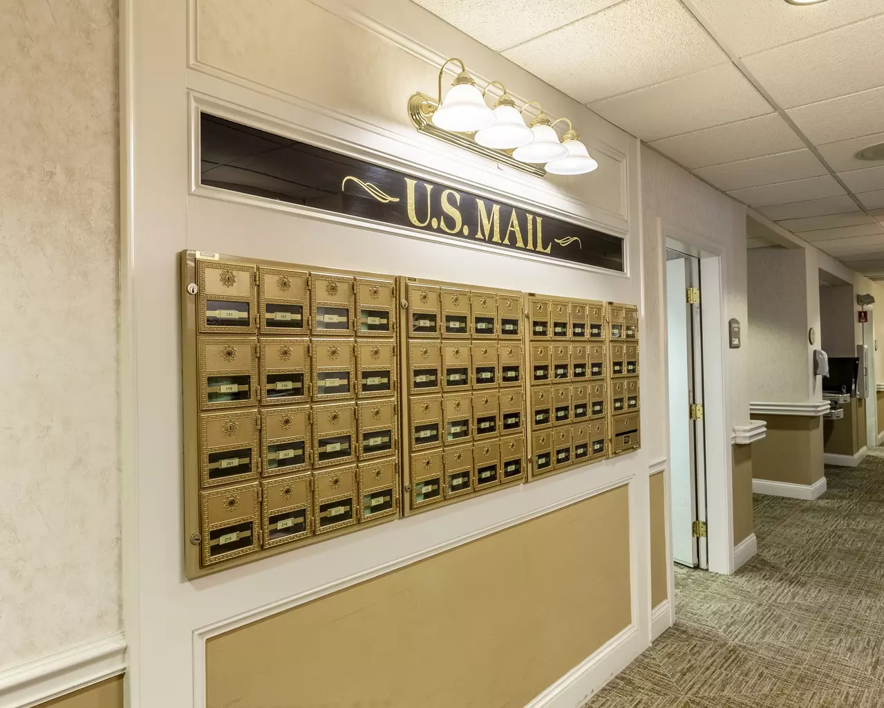 Independence Village of Avon (Prestwick), Avon, IN 17