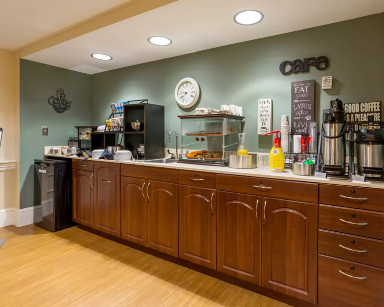 Independence Village of Midland, Midland, MI 17