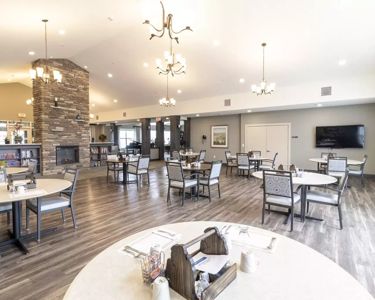 Candlestone Assisted Living & Memory Care, Midland, MI 17