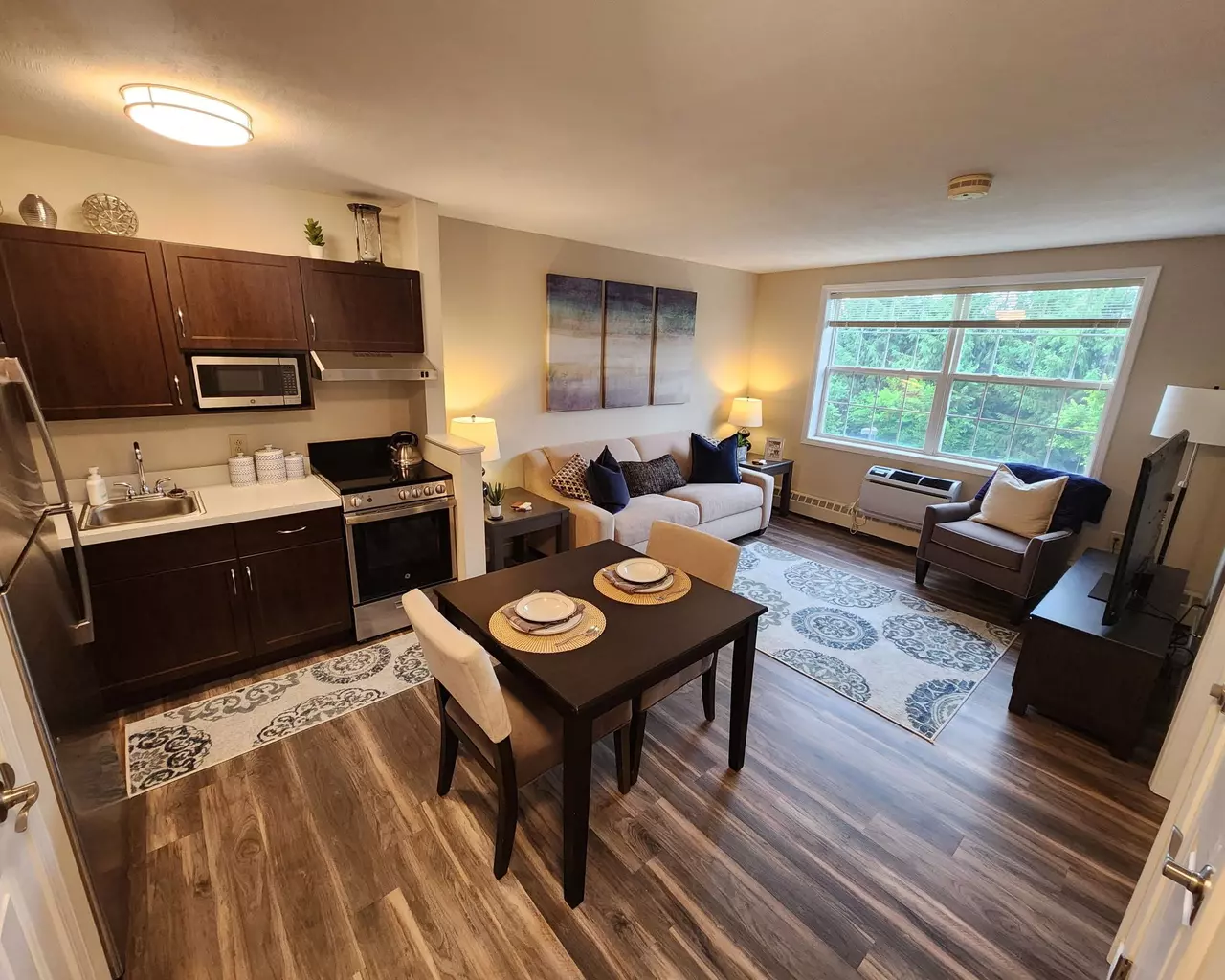 Independence Village of Avon (Prestwick), Avon, IN 19