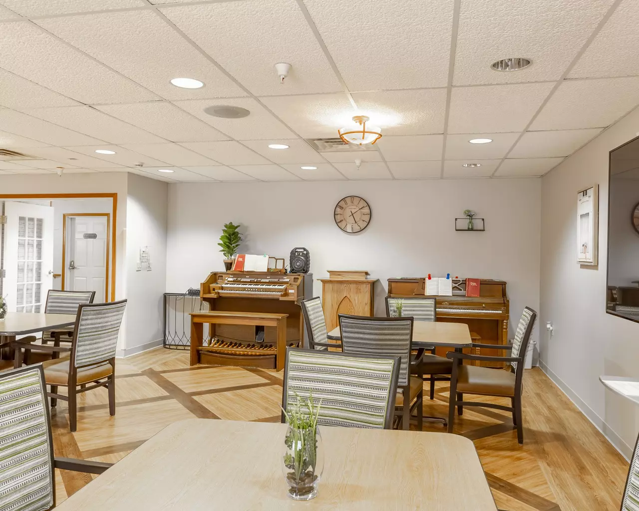 Independence Village of Pella, Pella, IA 22