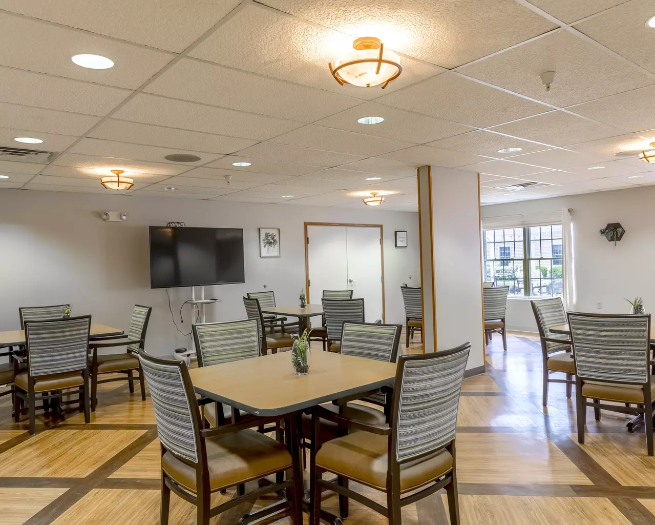 Independence Village of Pella, Pella, IA 23