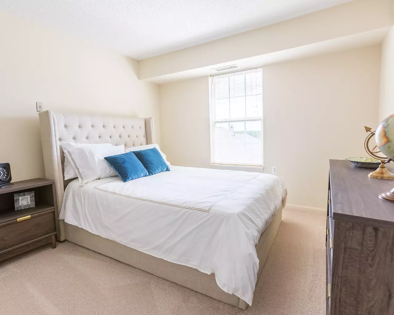 Independence Village of Brighton Valley, Brighton, MI 33