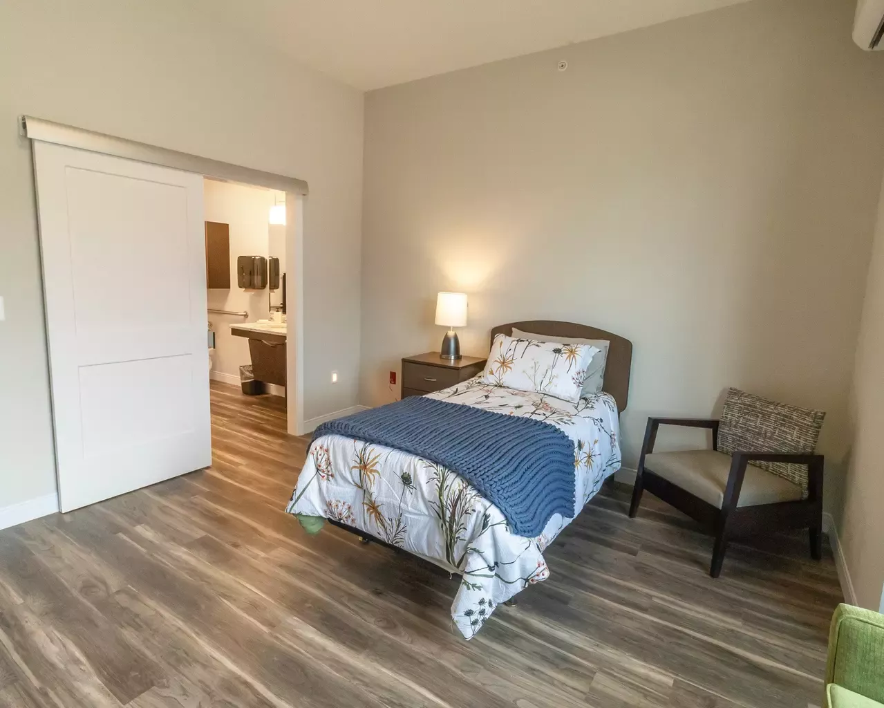 Glen Abbey Assisted Living & Memory Care 35