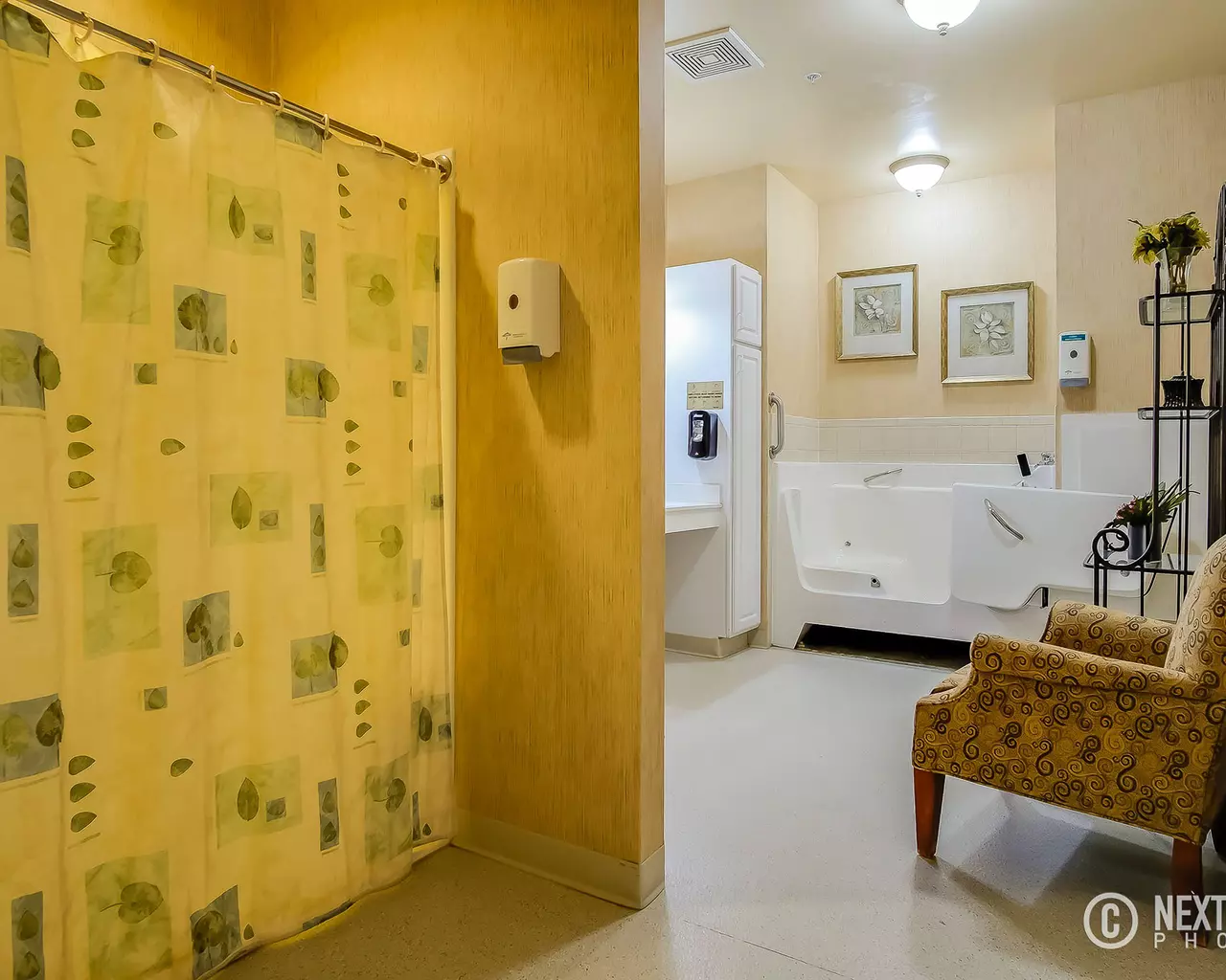 Oliver Woods Assisted Living and Memory Care, Owosso, MI 37