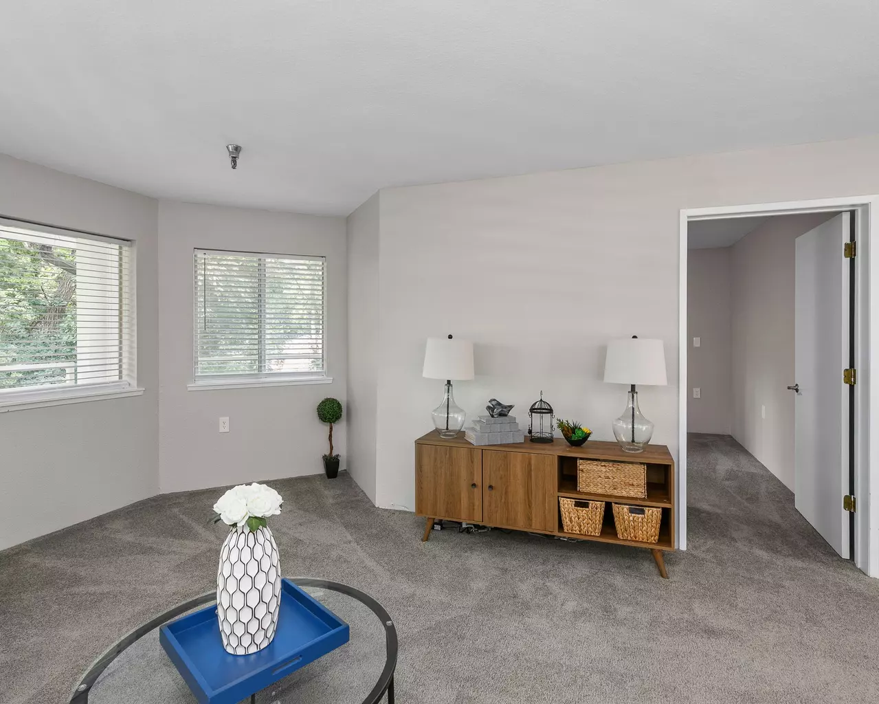 Independence Village of Des Moines (Beaverdale Estates), Des Moines, IA 38