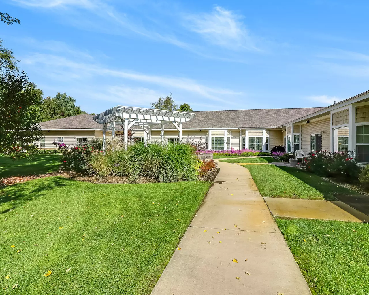 Maple Lake Assisted Living & Memory Care, Paw Paw, MI 7