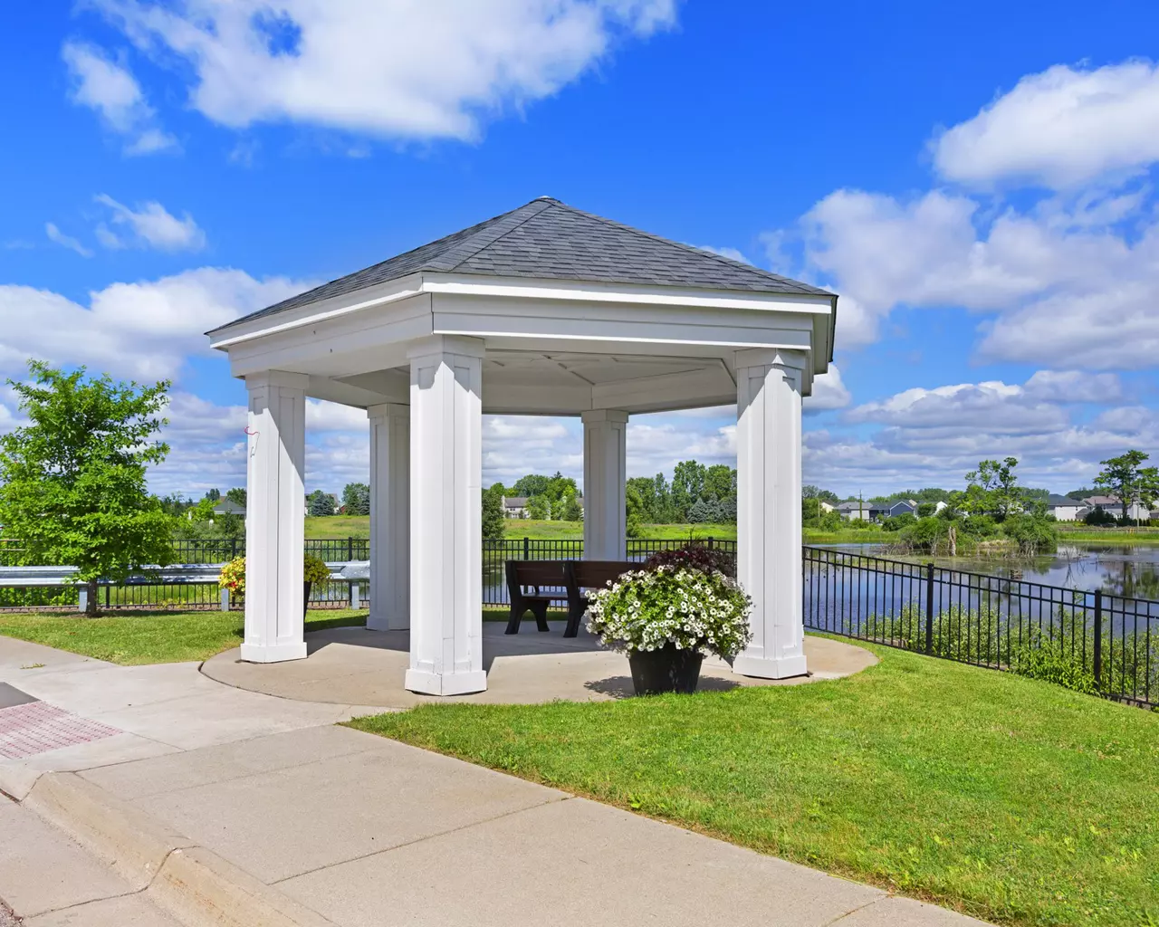 Southwick Village Residential Living, Southwick, MA 7