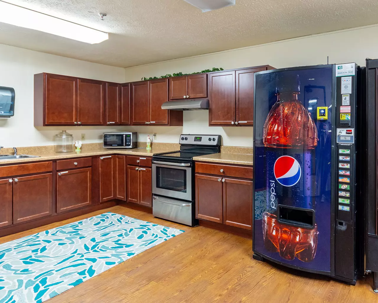 Independence Village of Evansville (Willow Park), Evansville, IN 8