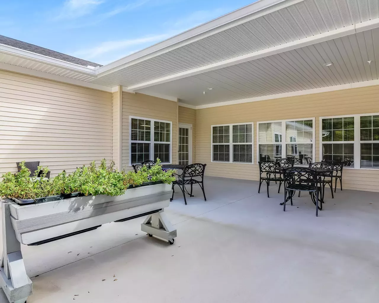 Bayfield Assisted Living & Memory Care, Bay City, MI 10