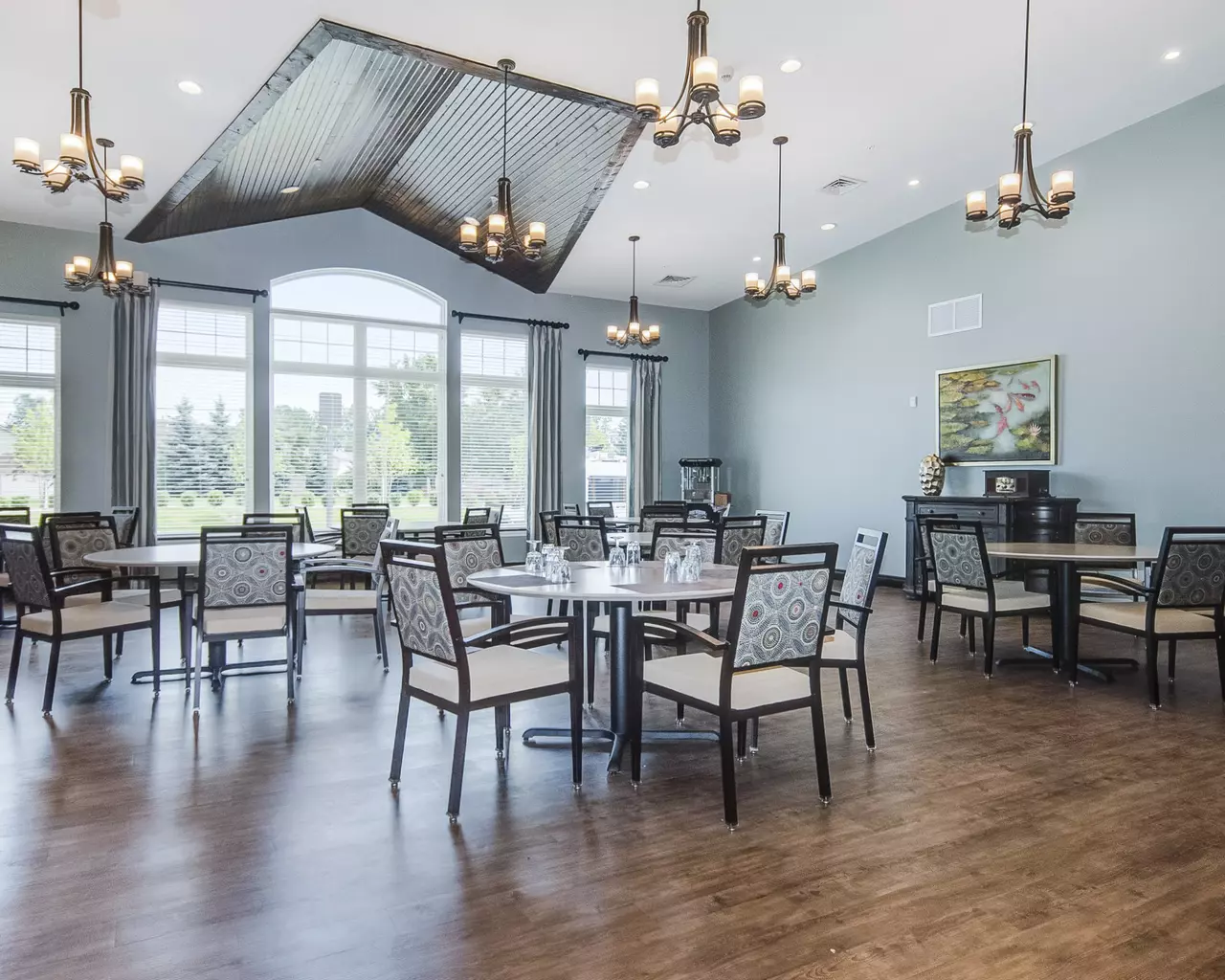 Glen Abbey Assisted Living & Memory Care 10