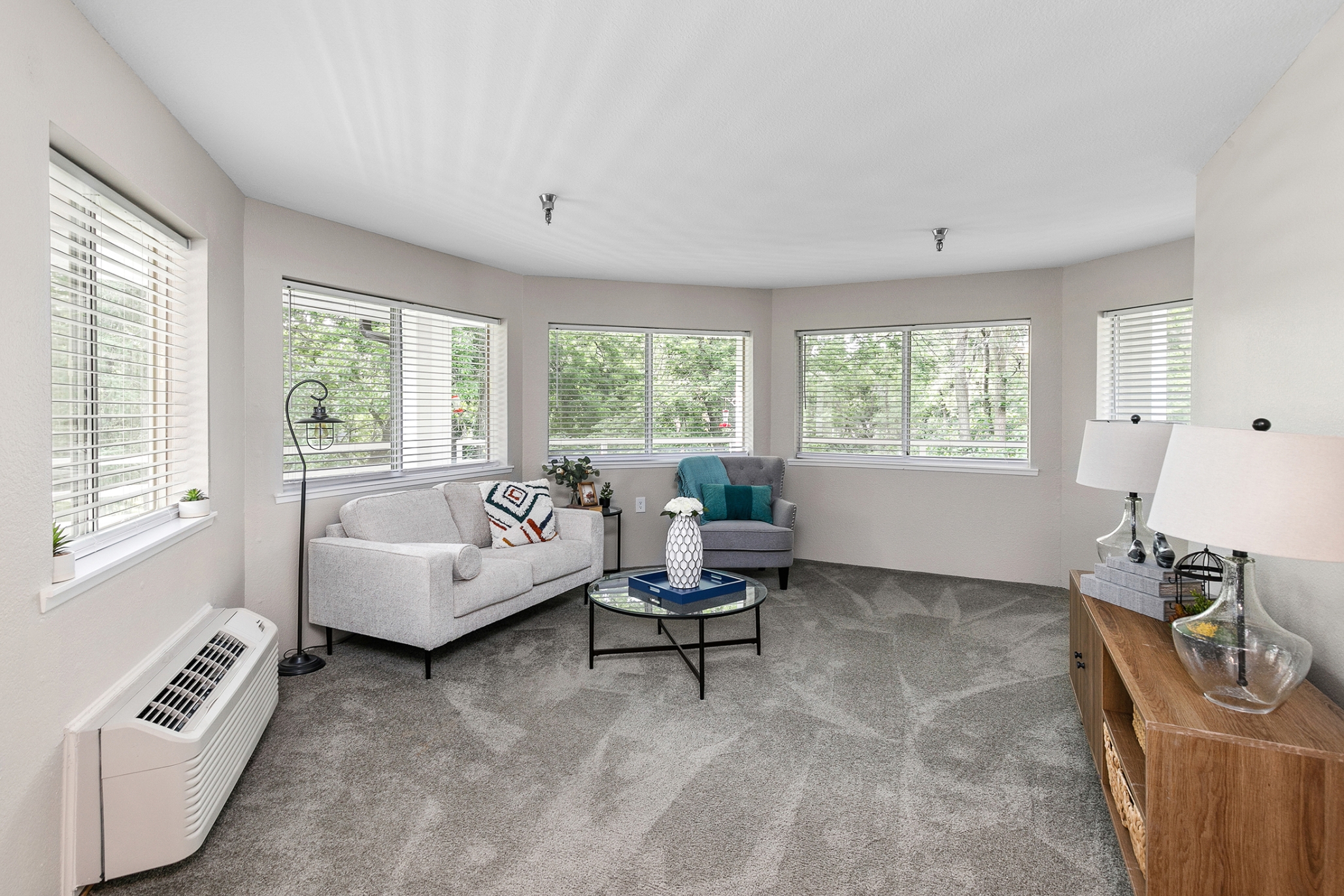 Independence Village of Des Moines (Beaverdale Estates), Des Moines, IA 60