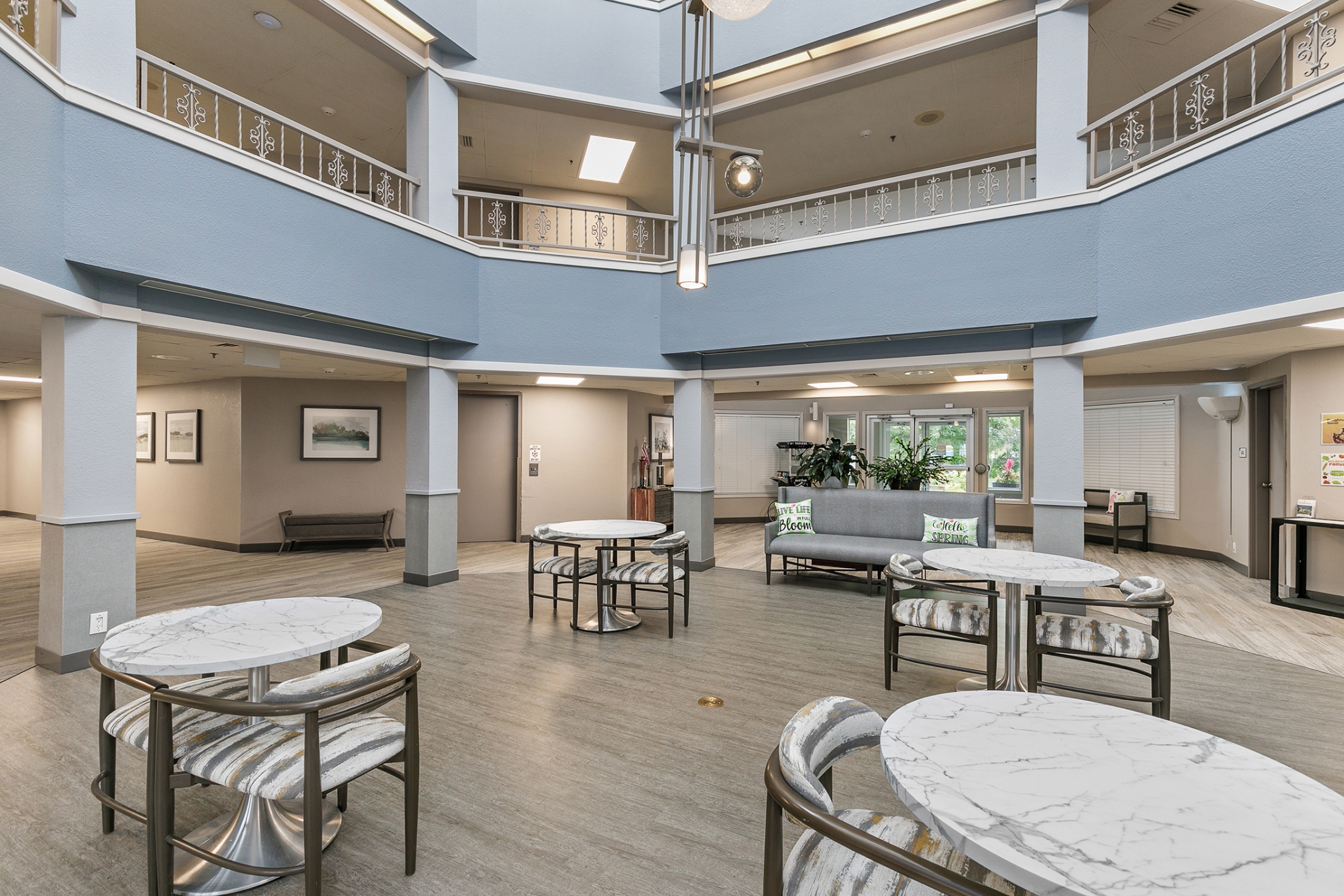 Independence Village of Des Moines (Beaverdale Estates), Des Moines, IA 45