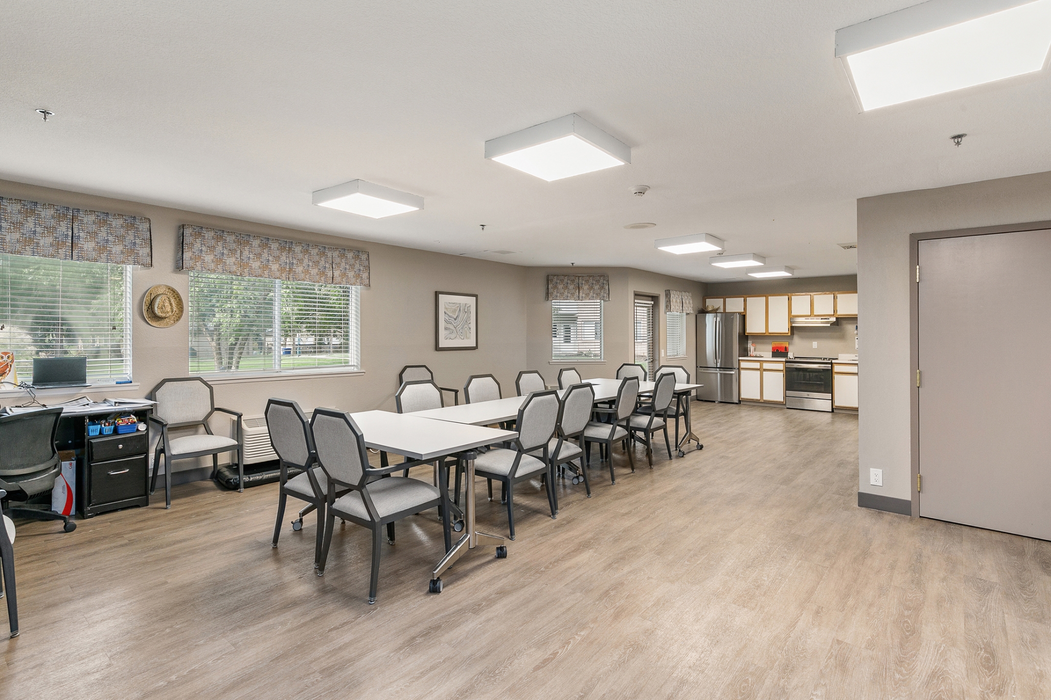 Independence Village of Des Moines (Beaverdale Estates), Des Moines, IA 37