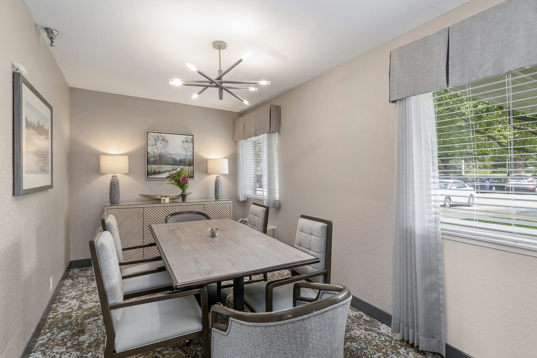 Independence Village of Des Moines (Beaverdale Estates), Des Moines, IA 27