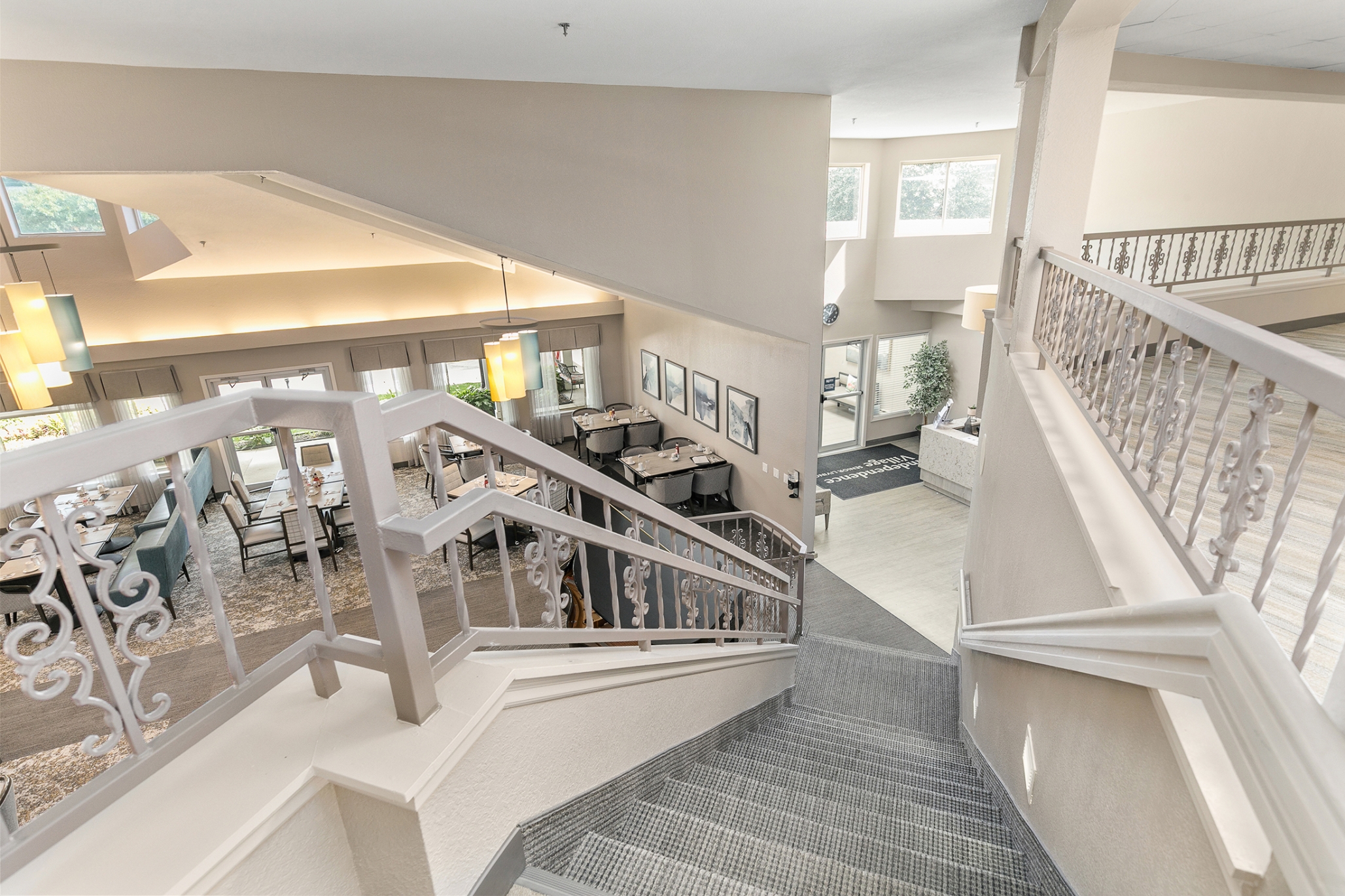 Independence Village of Des Moines (Beaverdale Estates), Des Moines, IA 21