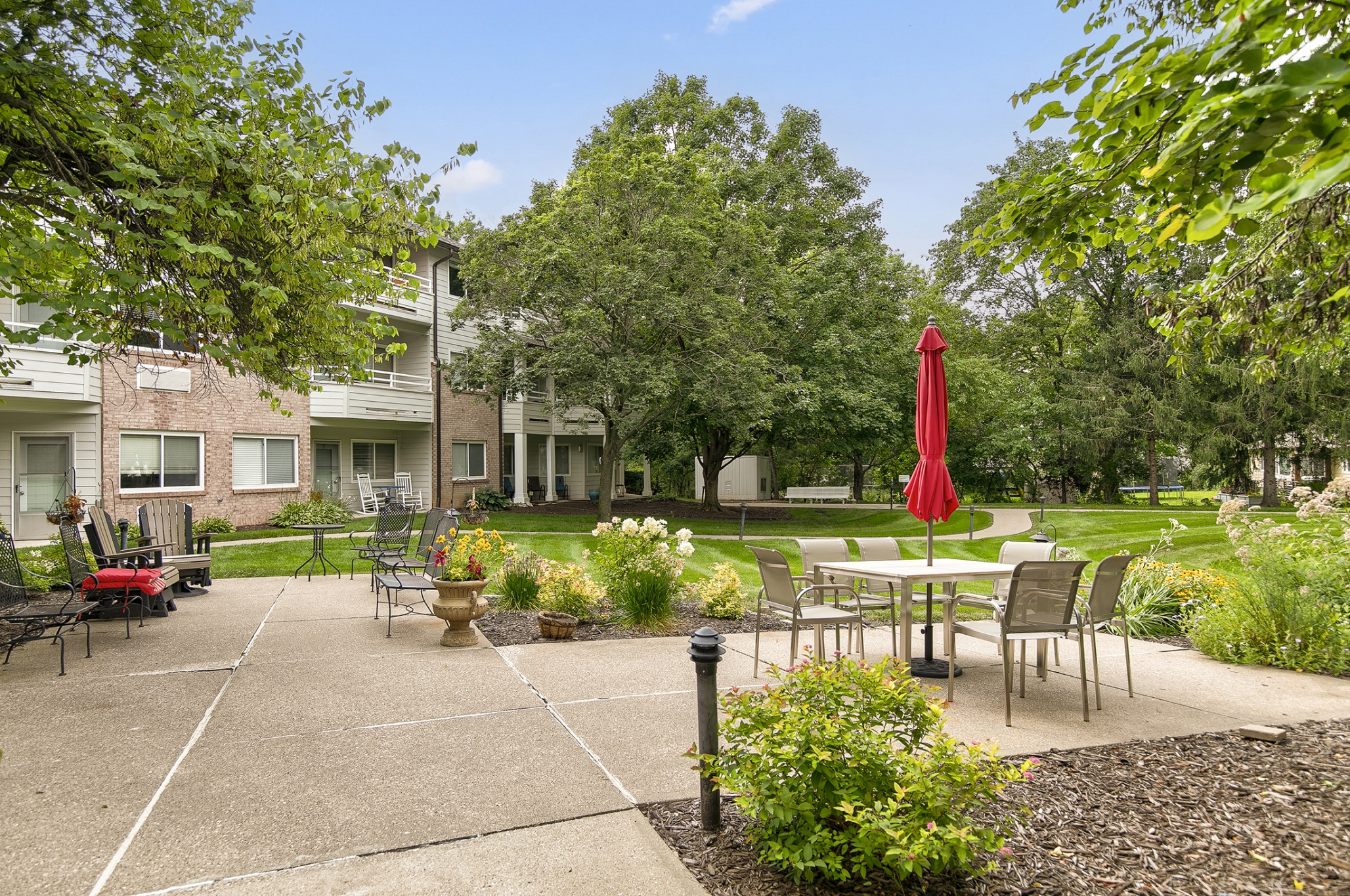 Independence Village of Des Moines (Beaverdale Estates), Des Moines, IA 6