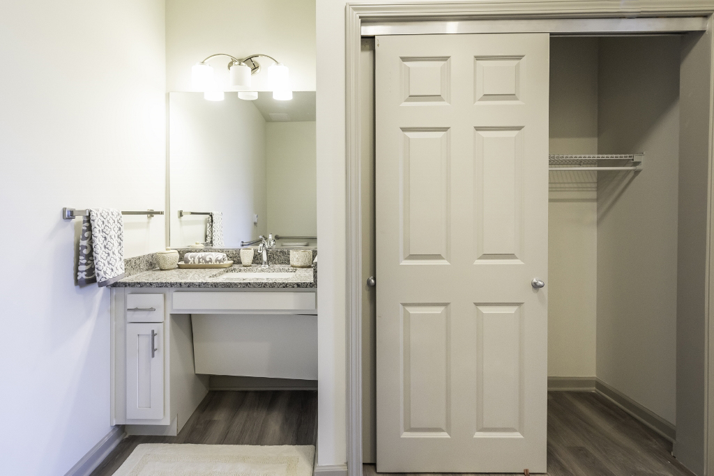 StoryPoint Livonia, Livonia, MI 57