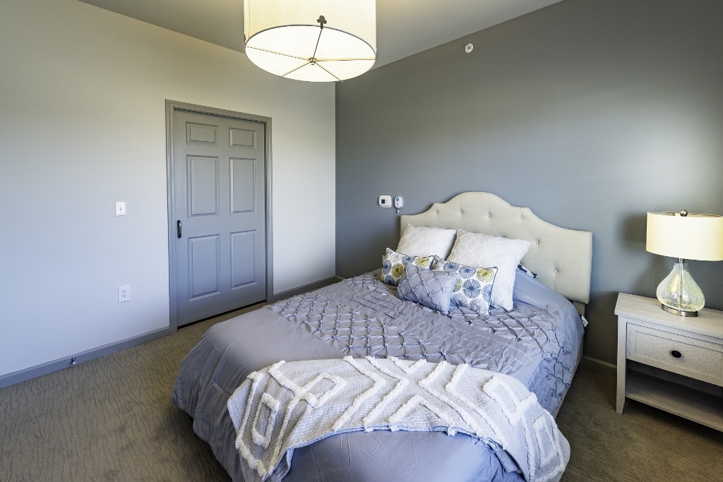 StoryPoint Livonia, Livonia, MI 56