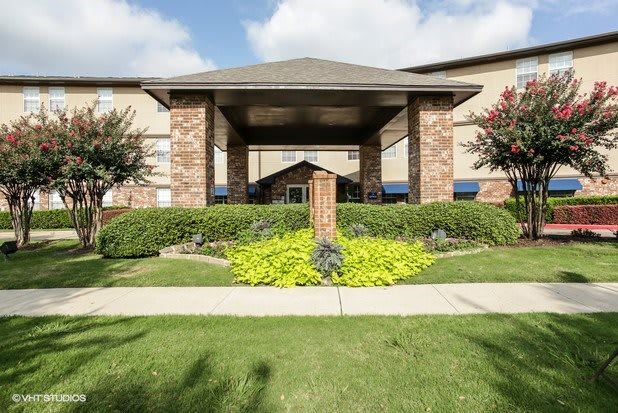 Morada Meadow Lakes, North Richland Hills, TX