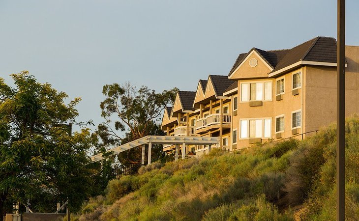 Sterling Inn, Victorville, CA 8