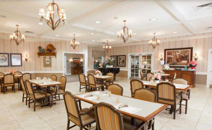 Waverly Inn, Arlington Heights, IL 7