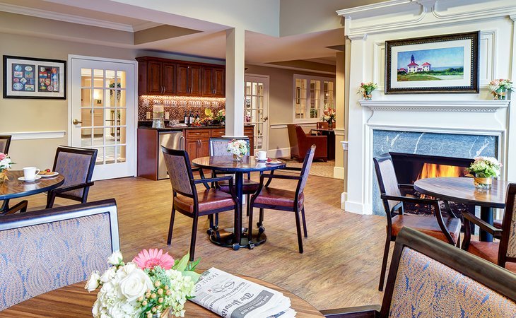 Atria Harborhill, East Greenwich, RI 4