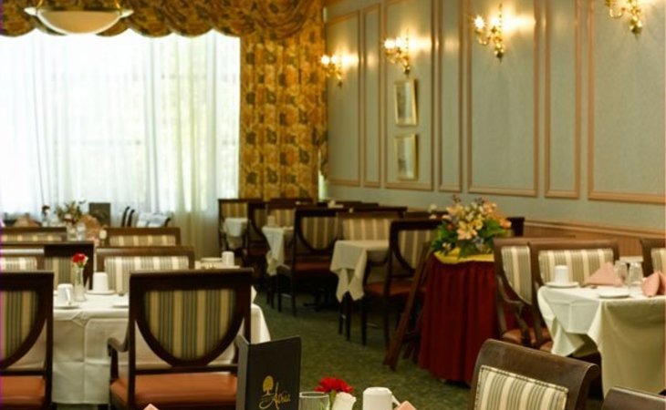 Atria Huntington, Huntington Station, NY 8