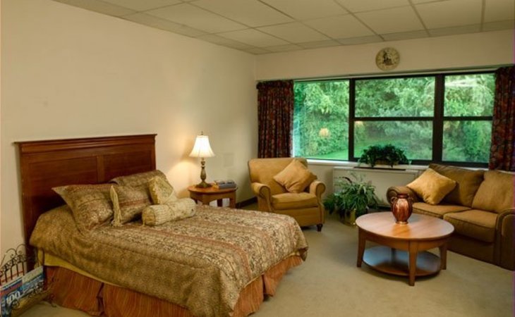 Atria Huntington, Huntington Station, NY 7