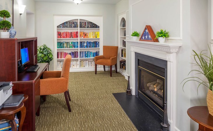 Atria Lincoln Place, Lincoln, RI 4